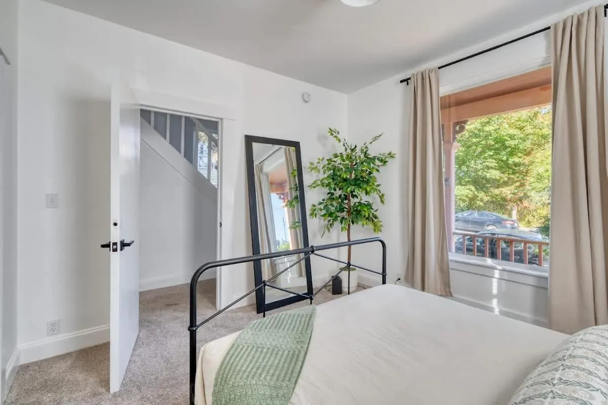 Stay Portland - Haven By The Hill - Downtown & Ohsu Proximity!
